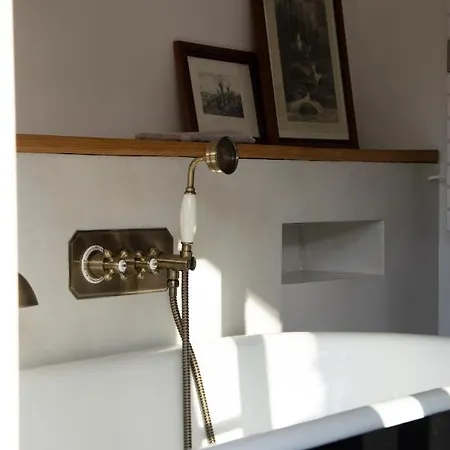 Гостевой дом Le Roitelet - D'hotes Privative Montcavrel