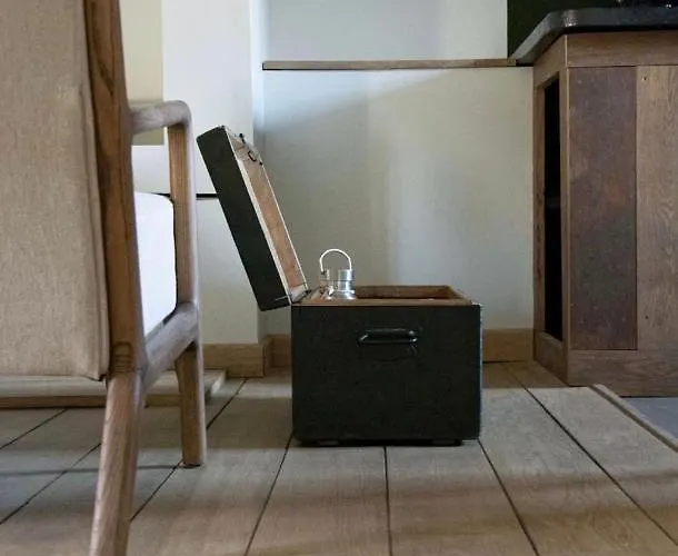 Le Roitelet - D'hôtes Privative Montcavrel